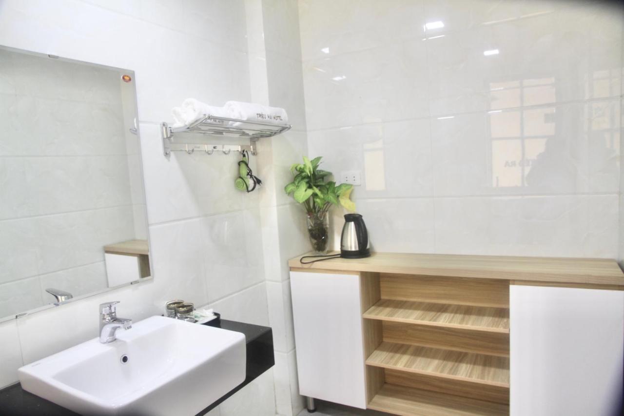 Hôtel Sunrise Hạ Long Extérieur photo